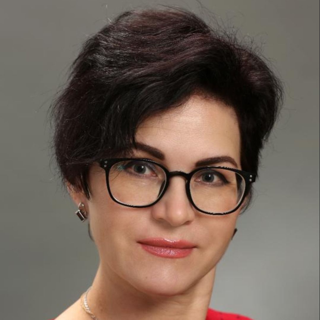 Dr. Tatjana