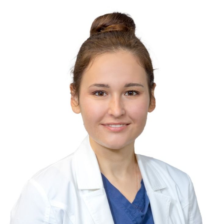 Dr. Alexandra 